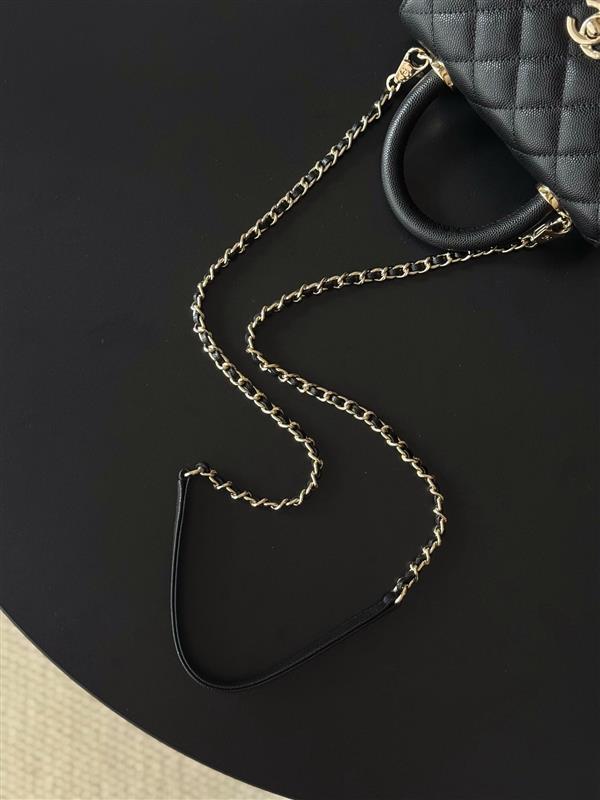 2026131222438339 700